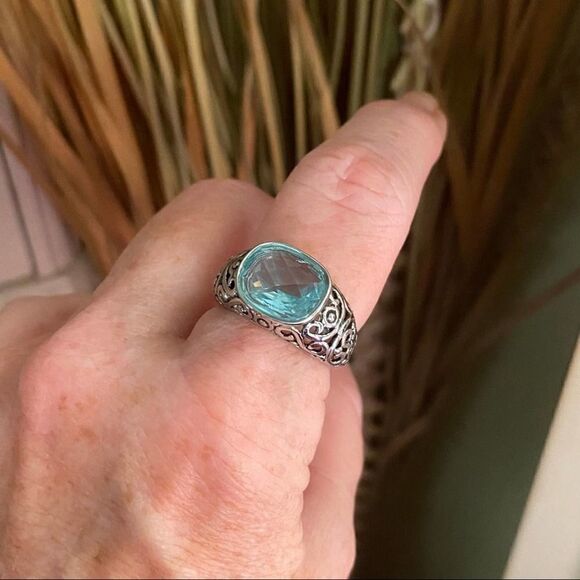 Stainless Steel Sea Blue Faceted Glass Ring sizes 8,9,10 - Picture 6 of 6